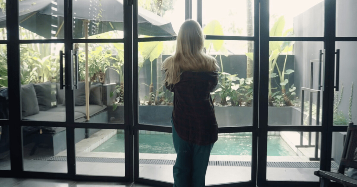 Bluball - Teaser